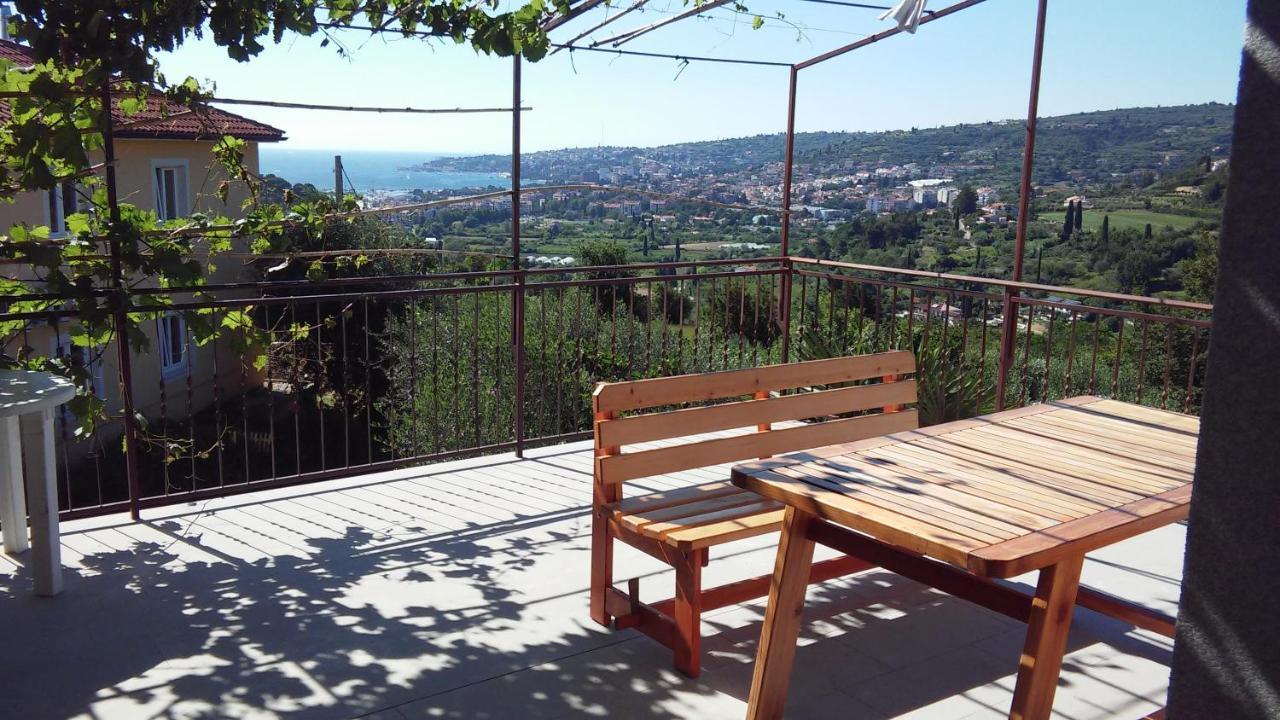 Apartma Med Oljkami Spodnji Portorož Exterior foto
